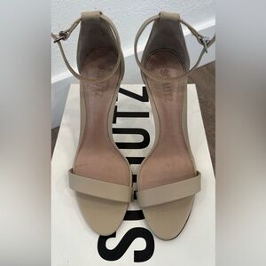 Schutz CADEY-LEE SANDAL size 8/ color oyester